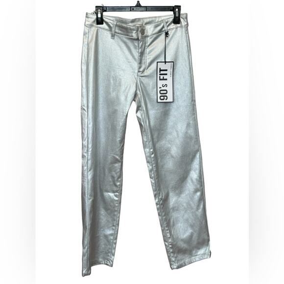 New ~ ALMOST FAMOUS ~ 90s Fit Silver Metallic Dad Jeans Size 3 Small - Picture 1 of 6